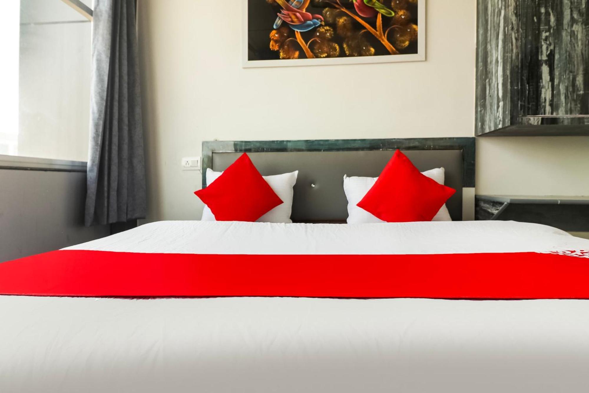 Rohtak Hotel O Sheela מראה חיצוני תמונה